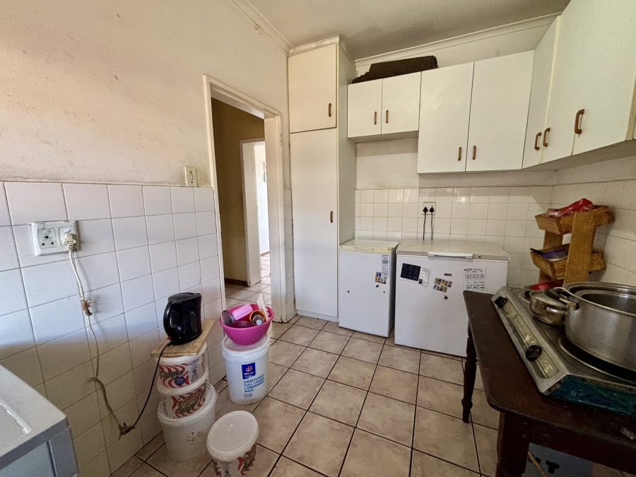2 Bedroom Property for Sale in Goodwood Park Western Cape